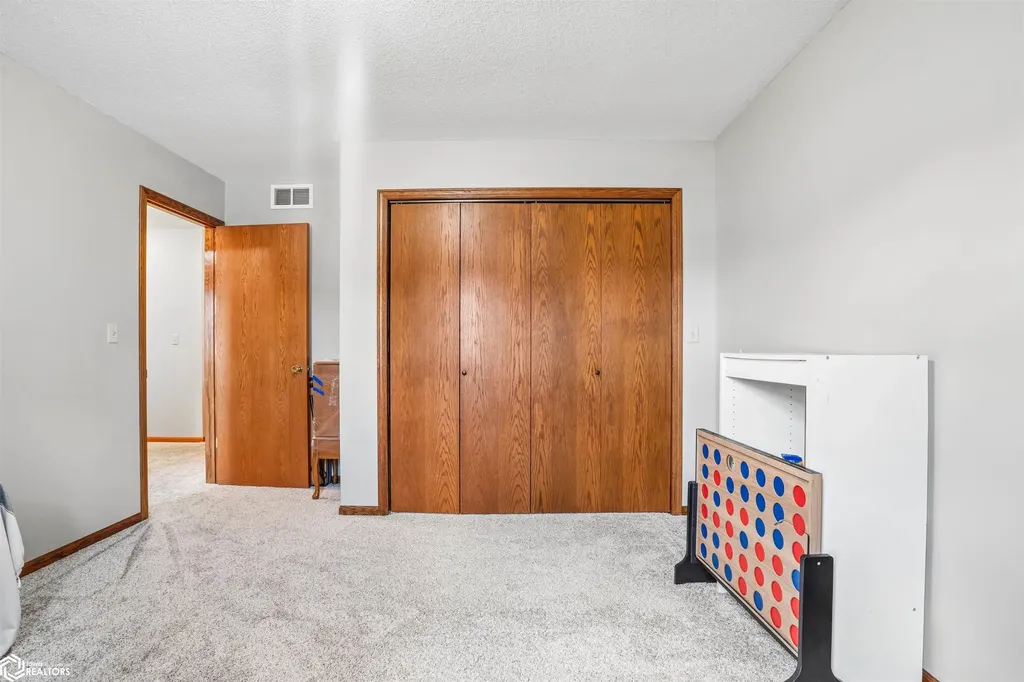 1200 Sioux Street Burlington IA 52601