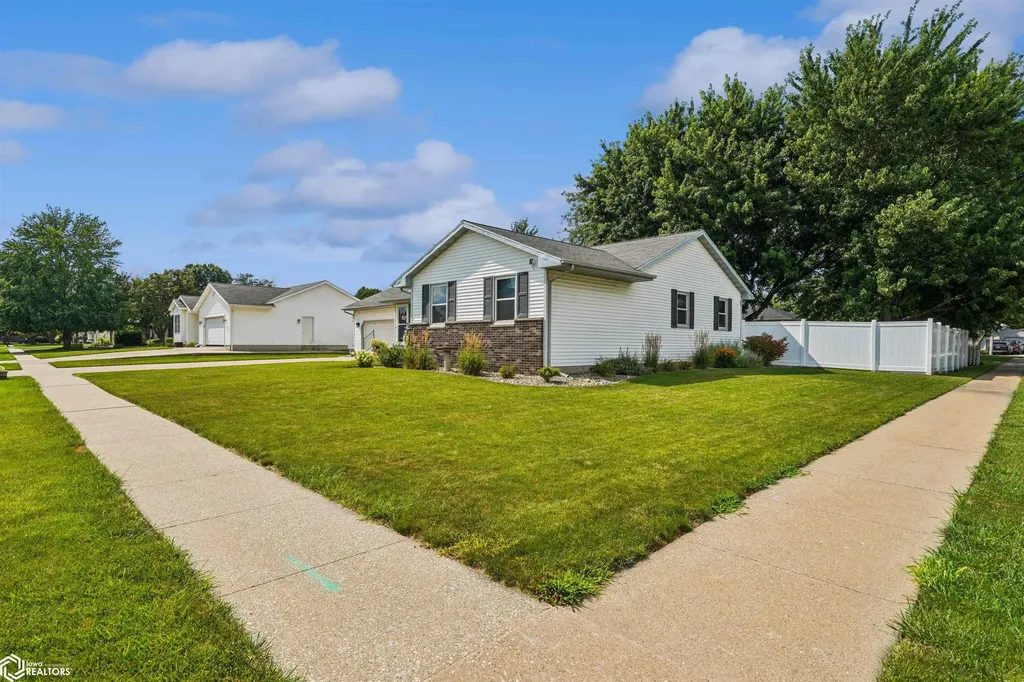 1200 Sioux Street Burlington IA 52601