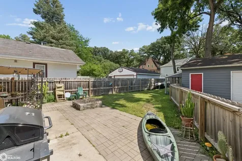 1011 2nd Street NW Mason City IA 50401
