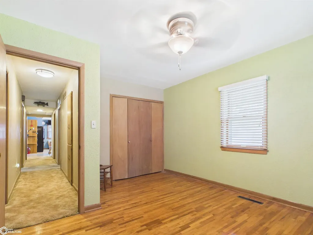1304 7th Avenue E Oskaloosa IA 52577