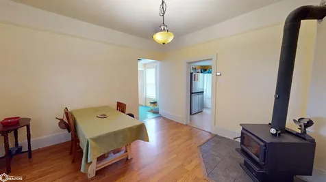 407 E Kirkwood Avenue Fairfield IA 52556