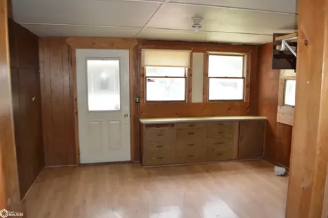 1971 290th Street Garner IA 50438