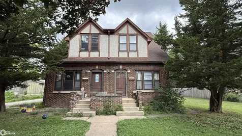 242 14th Street SE Mason City IA 50401