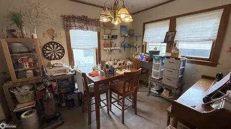 119 S Pennsylvania Avenue Mason City IA 50401