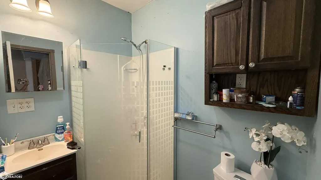 323 9th Street NE Mason City IA 50401