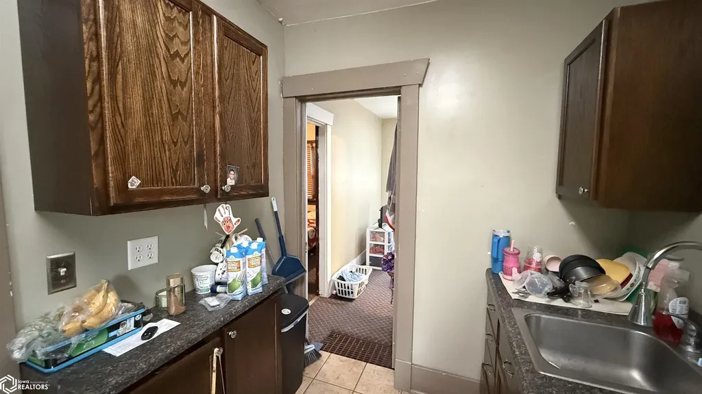 323 9th Street NE Mason City IA 50401