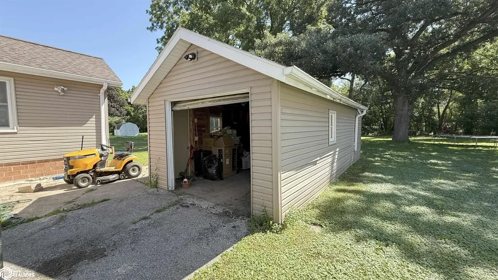 511 N Jackson Avenue Mason City IA 50401