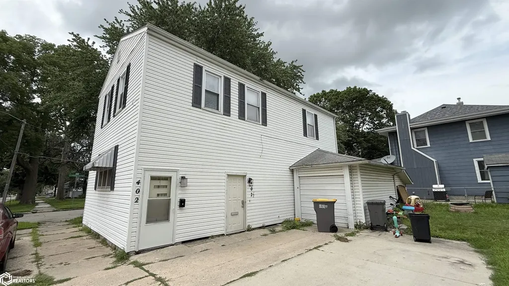 402 7th Street SE Mason City IA 50401