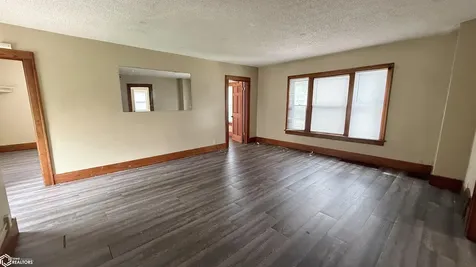 402 7th Street SE Mason City IA 50401