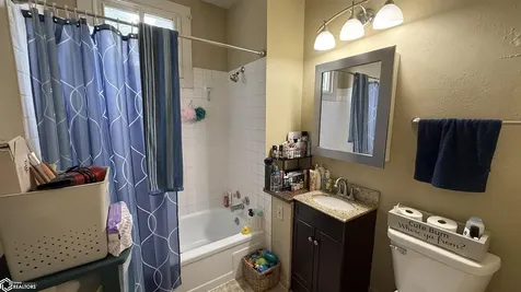 402 7th Street SE Mason City IA 50401
