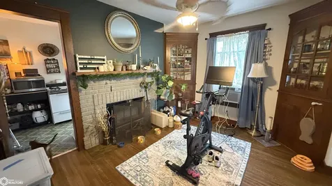 18 Linden Drive Mason City IA 50401
