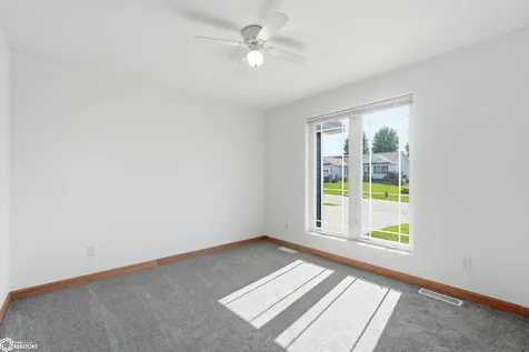 108 Pheasant Avenue Atkins IA 52206