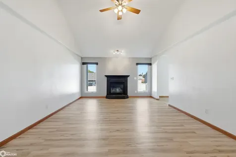 108 Pheasant Avenue Atkins IA 52206