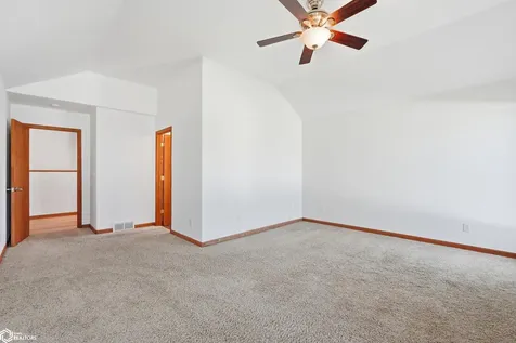 108 Pheasant Avenue Atkins IA 52206