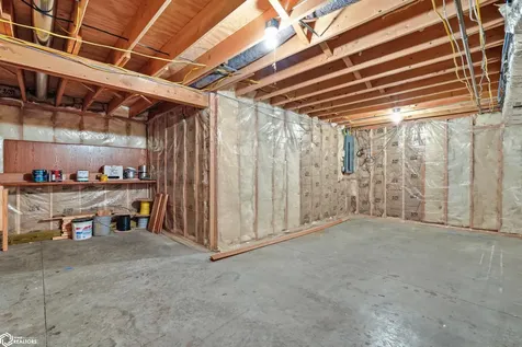 108 Pheasant Avenue Atkins IA 52206
