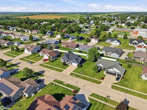 108 Pheasant Avenue Atkins IA 52206