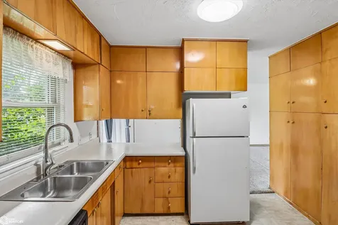 115 Bonita Avenue Ottumwa IA 52501