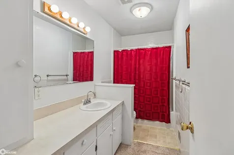 115 Bonita Avenue Ottumwa IA 52501