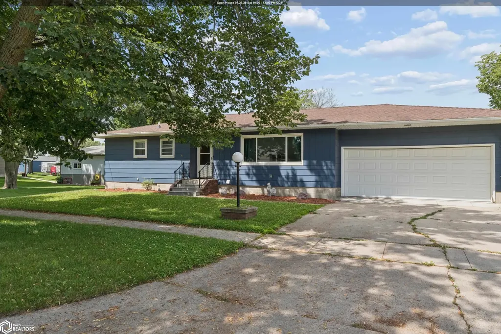 1240 Maben Avenue Garner IA 50438