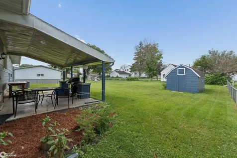 1240 Maben Avenue Garner IA 50438