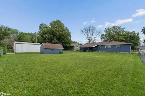 1240 Maben Avenue Garner IA 50438