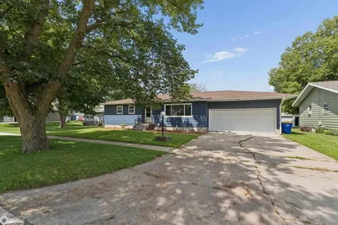 1240 Maben Avenue Garner IA 50438