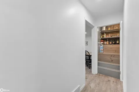 1240 Maben Avenue Garner IA 50438
