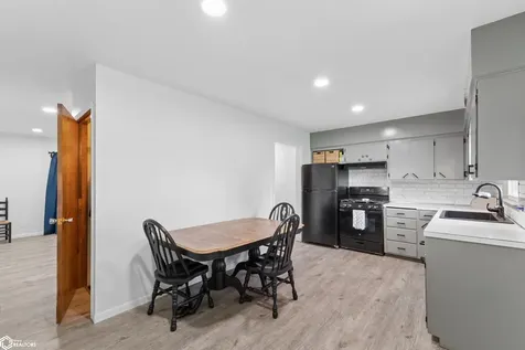 1240 Maben Avenue Garner IA 50438