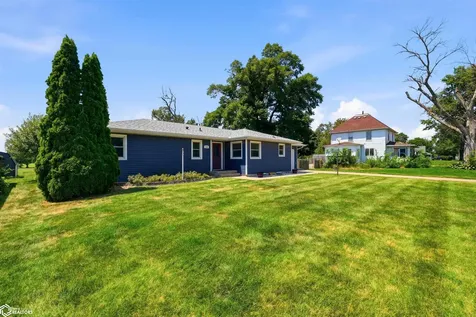1309 Prince Street Grinnell IA 50112