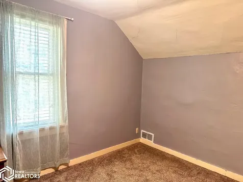 612 Center Street W Britt IA 50423