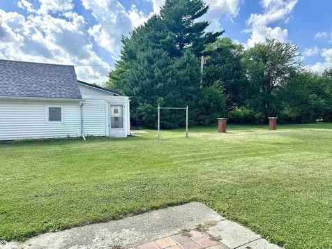 612 Center Street W Britt IA 50423