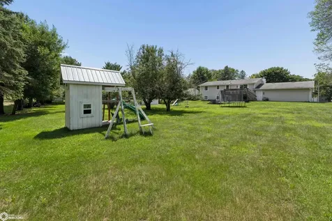 1353 Plymouth Road Mason City IA 50401