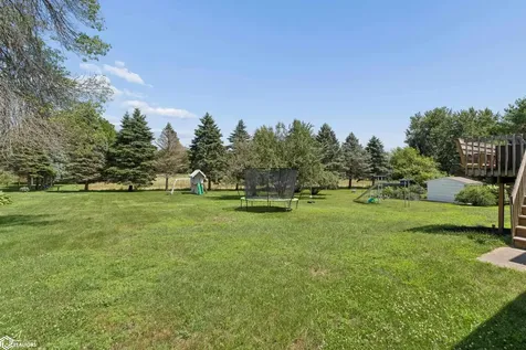 1353 Plymouth Road Mason City IA 50401