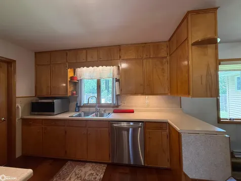 201 E Fillmore Avenue Fairfield IA 52556