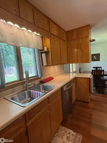 201 E Fillmore Avenue Fairfield IA 52556