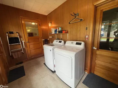 201 E Fillmore Avenue Fairfield IA 52556