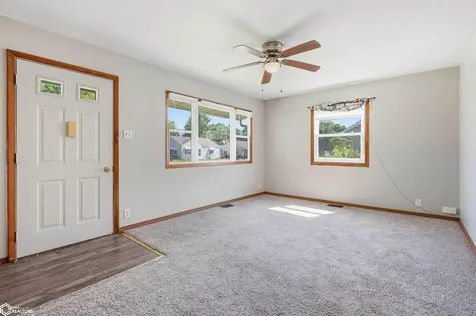 187 Indian Terrace Burlington IA 52601
