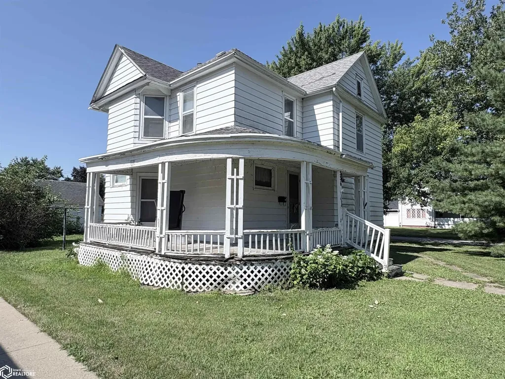 556 Chester Avenue Ottumwa IA 52501