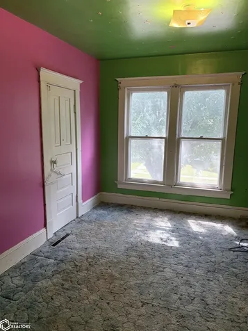 556 Chester Avenue Ottumwa IA 52501