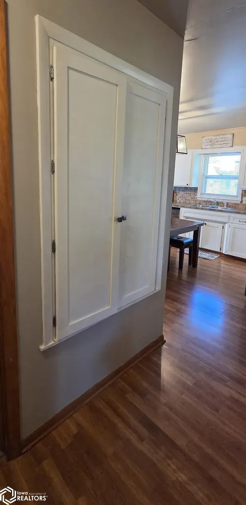 507 3rd Avenue Ackley IA 50601