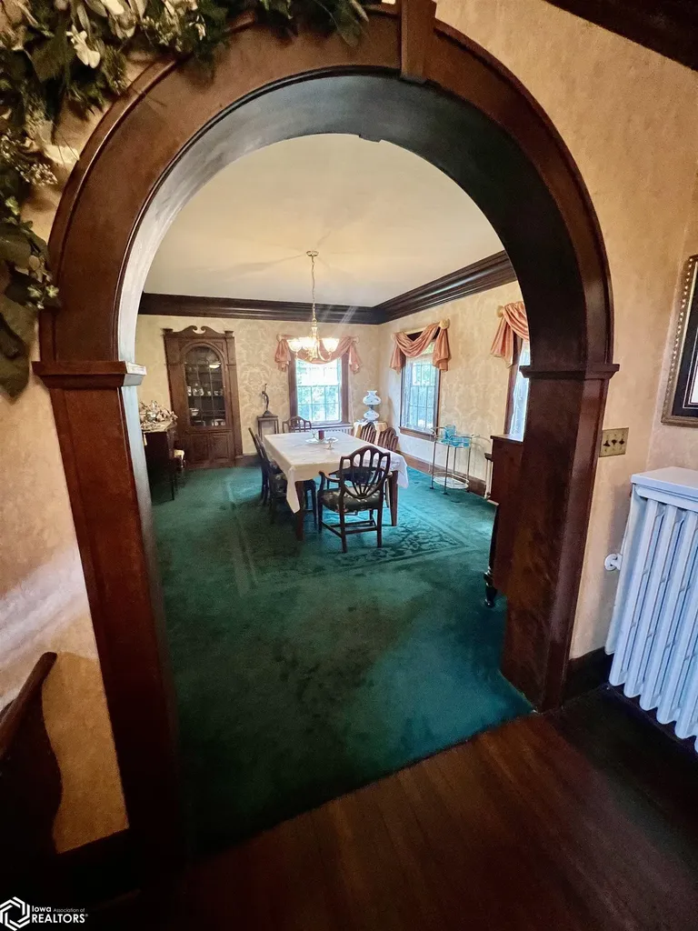 707 E Burlington Avenue Fairfield IA 52556