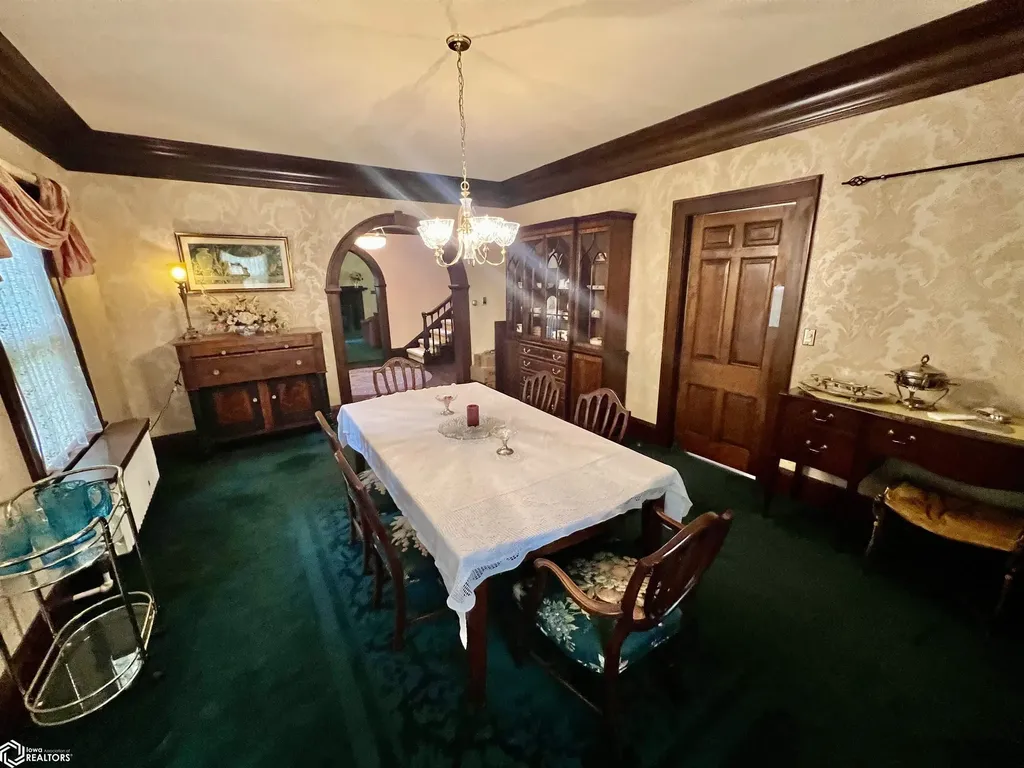 707 E Burlington Avenue Fairfield IA 52556