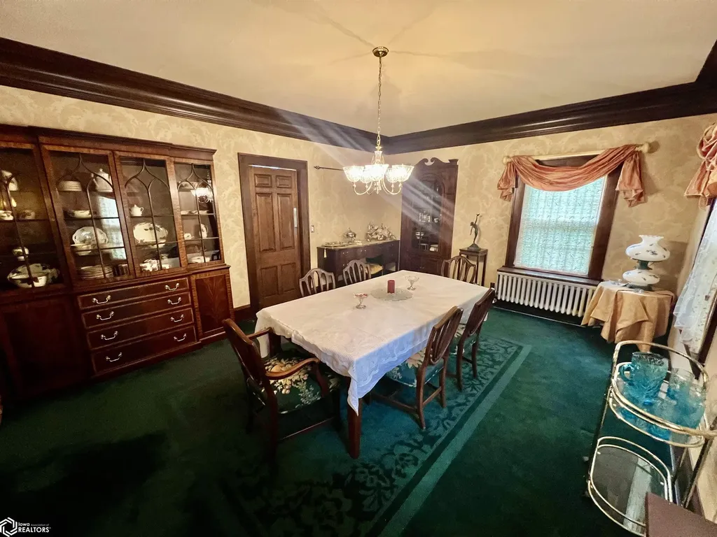 707 E Burlington Avenue Fairfield IA 52556