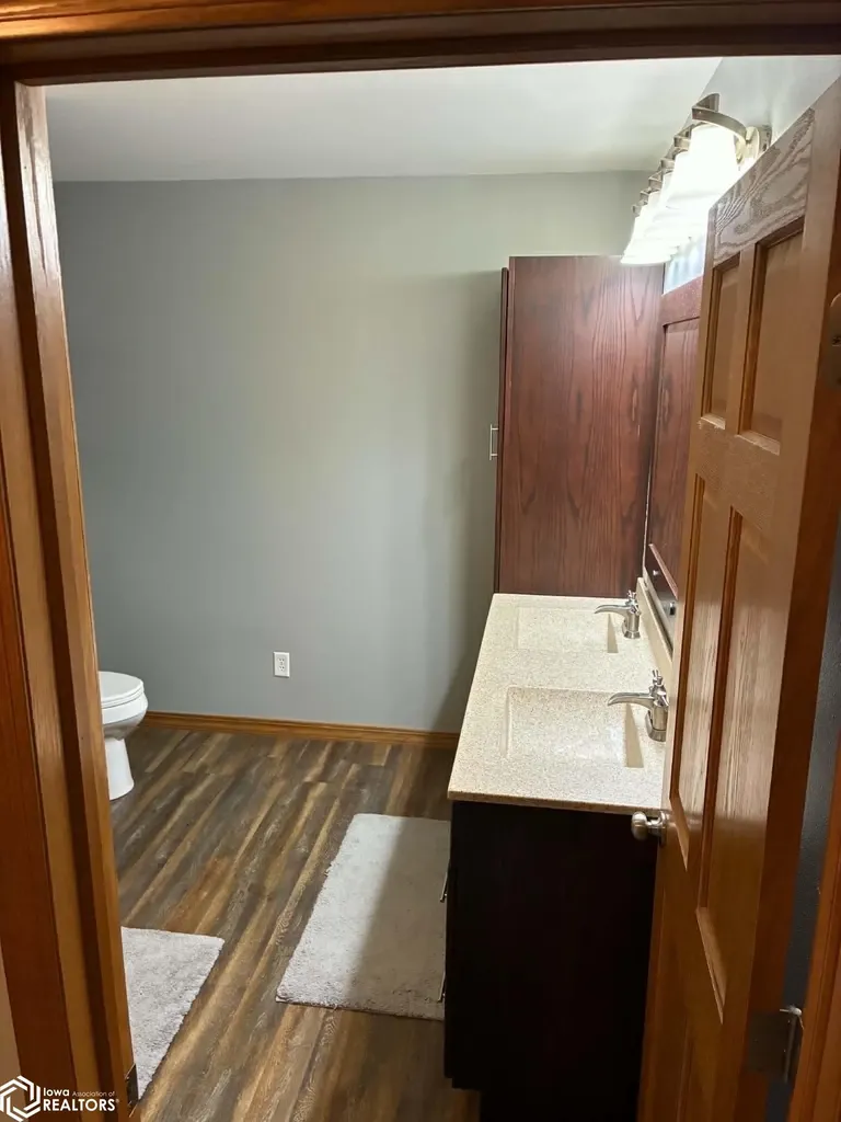 127 Grandview Avenue Ottumwa IA 52501
