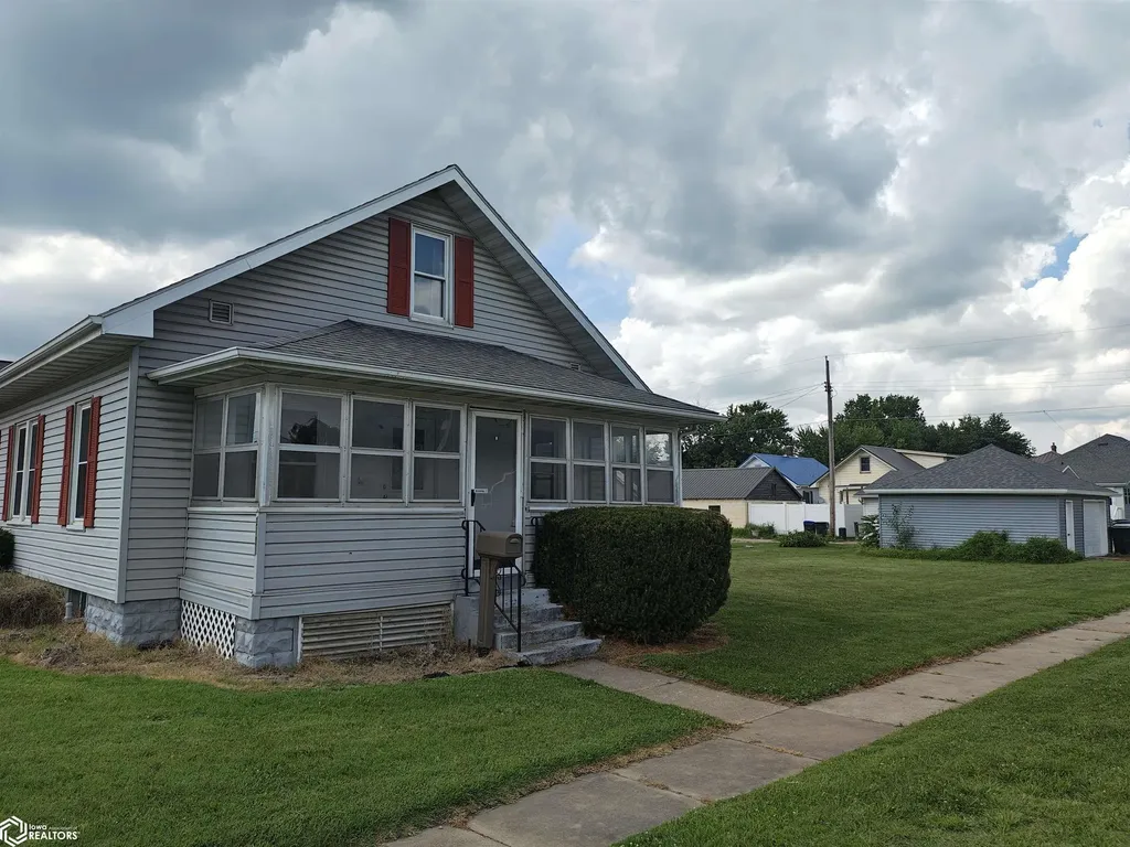 2101 Avenue L Fort Madison IA 52627