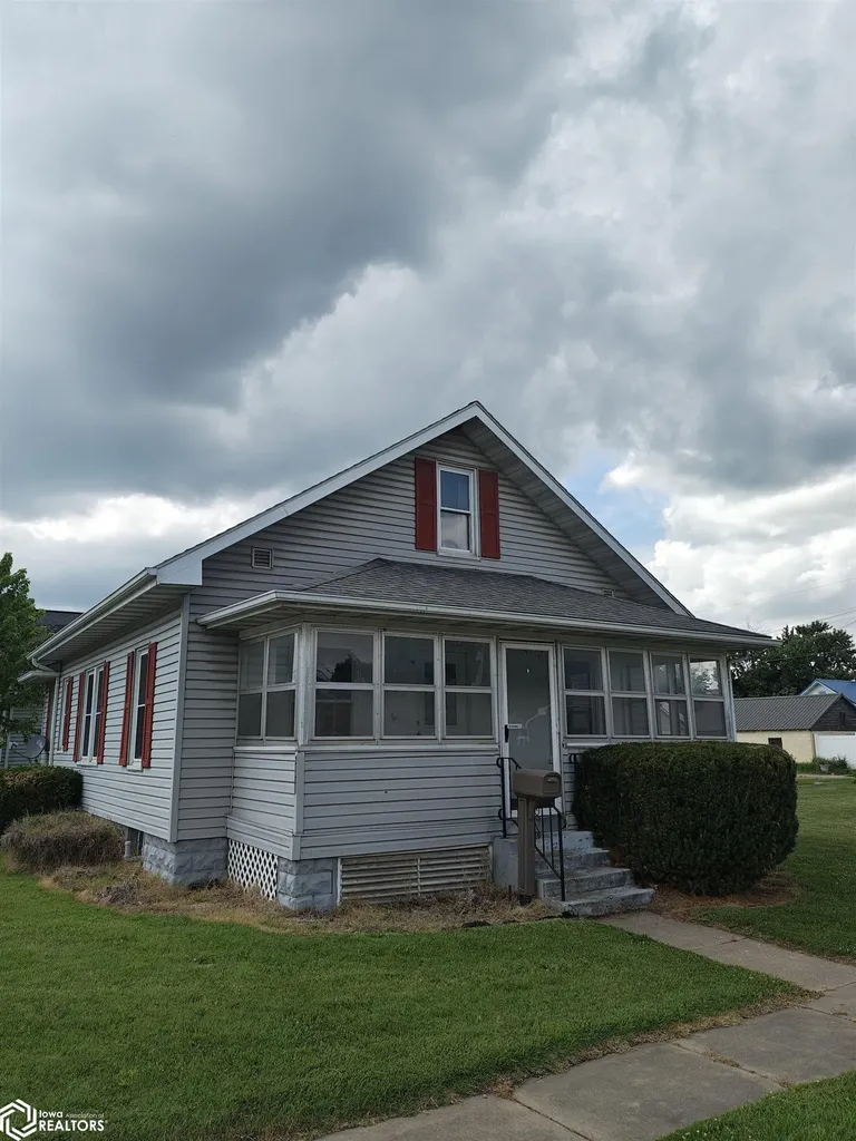 2101 Avenue L Fort Madison IA 52627