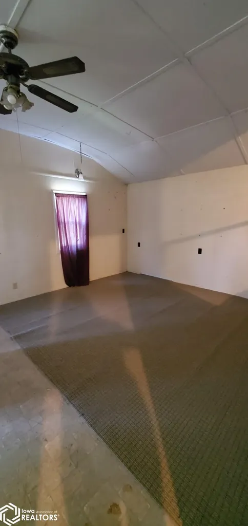 1627 Ave G Fort Madison IA 52627