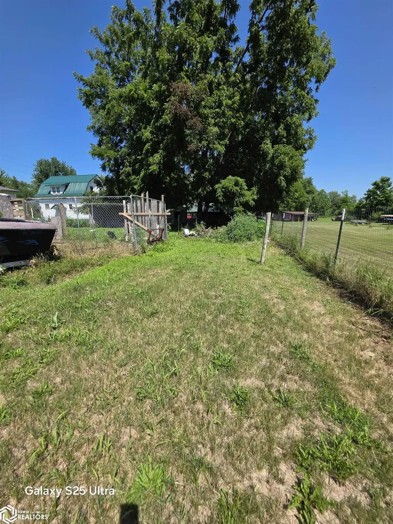 303 Irish Street Chelsea IA 52215
