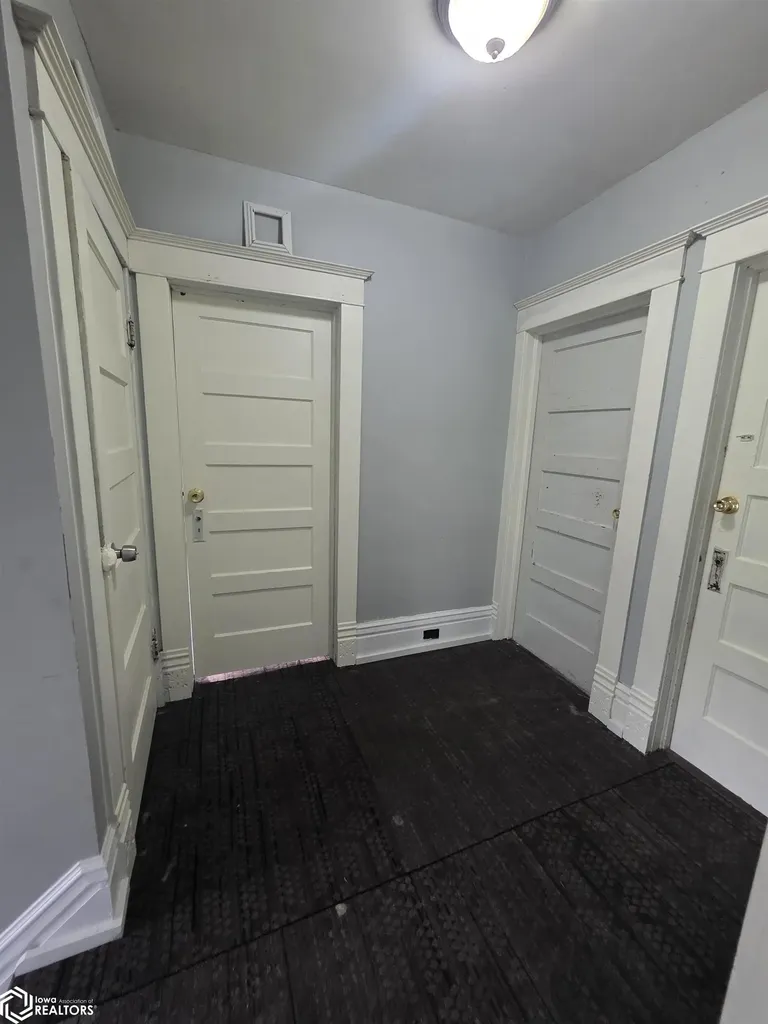 303 Irish Street Chelsea IA 52215