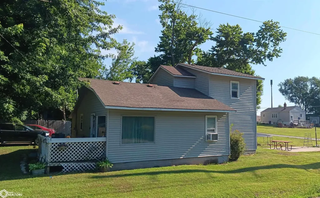976 Lillian Street Ottumwa IA 52501